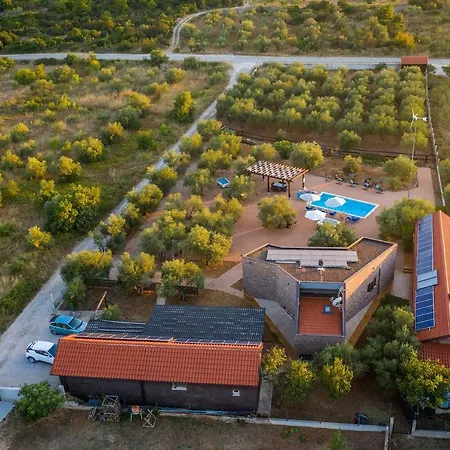 Villa Ivinj I